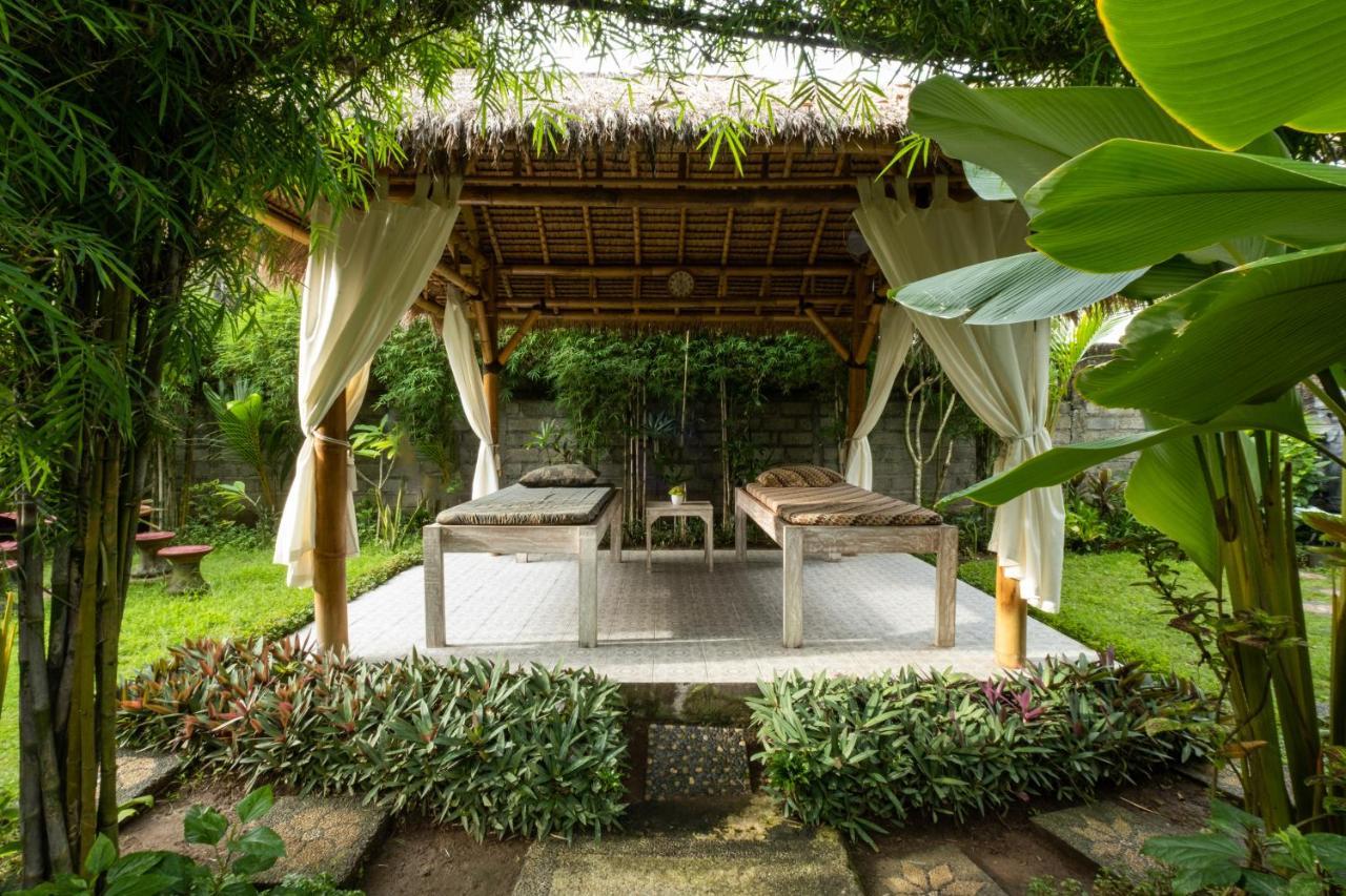 Maison d'hôtes Kubu Kak Dudung Jimbaran